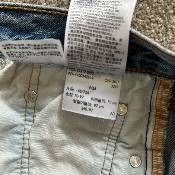 Levi’s 501 Short Waveline - Picture 5 of 5